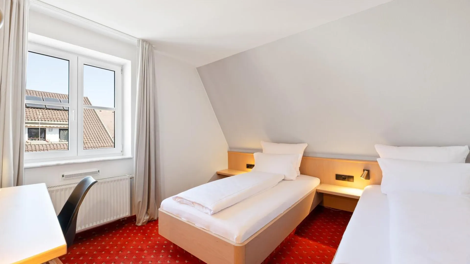 Steiners Hotel Airport-Messe Stuttgart Bed & Breakfast
